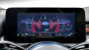 Ochronne szkło Pixsel na deskę rozdzielczą MERCEDES BENZ C-CLASS - 10.2“ 2021 -