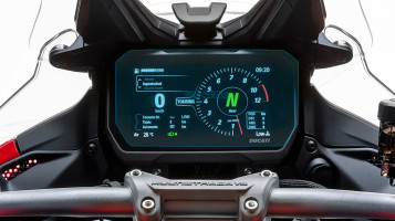 Ochronne szkło Pixsel na moto prędkościomierz DUCATI MULTISTRADA V4 2025 - 8.6“