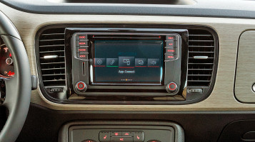 Ochronne szkło Pixsel na monitor VOLKSWAGEN BEETLE - 6.2“ 2016 - 2019