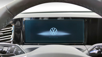 Ochronne szkło Pixsel na deskę rozdzielczą VOLKSWAGEN TIGUAN - 13“ 2024 -