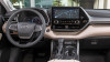Ochronne szkło Pixsel na monitor TOYOTA HIGHLANDER - 17“ 2023 -