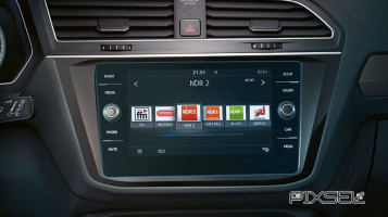 Ochronne szkło Pixsel na monitor VOLKSWAGEN TIGUAN - 10.9“ 2019 - 2021