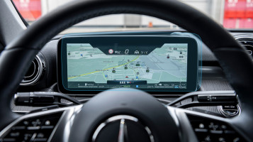 Ochronne szkło Pixsel na deskę rozdzielczą MERCEDES BENZ C-CLASS - 14.4“ 2021 -