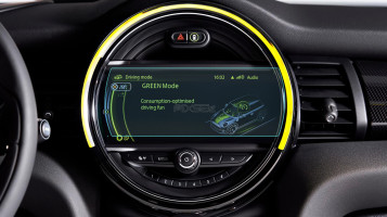 Ochronne szkło Pixsel na monitor MINI COOPER - 8.7“ 2014 - 2019