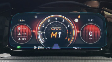 Ochronne szkło Pixsel na deskę rozdzielczą VOLKSWAGEN GOLF - 10“ 2020 - 2023