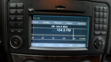 Ochronne szkło Pixsel na monitor MERCEDES BENZ GL-CLASS - 5.6“ 2006 - 2011