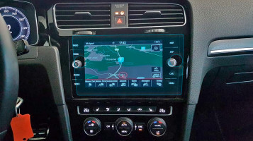 Ochronne szkło Pixsel na monitor VOLKSWAGEN GOLF - 10.9“ 2017 - 2020