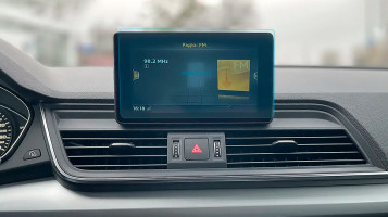 Ochronne szkło Pixsel na monitor AUDI Q5 / SQ5 - 8.5“ 2017 - 2020