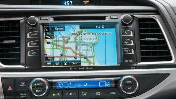 Ochronne szkło Pixsel na monitor TOYOTA HIGHLANDER - 8“ 2016 - 2019