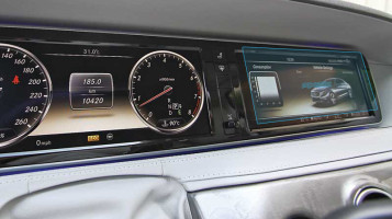 Ochronne szkło Pixsel na monitor MERCEDES BENZ S-CLASS - 12.1“ 2013 - 2017