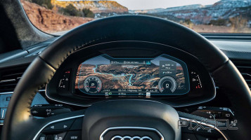 Ochronne szkło Pixsel na deskę rozdzielczą AUDI Q7 / SQ7 / RSQ7 - 12“ 2019 - 2024